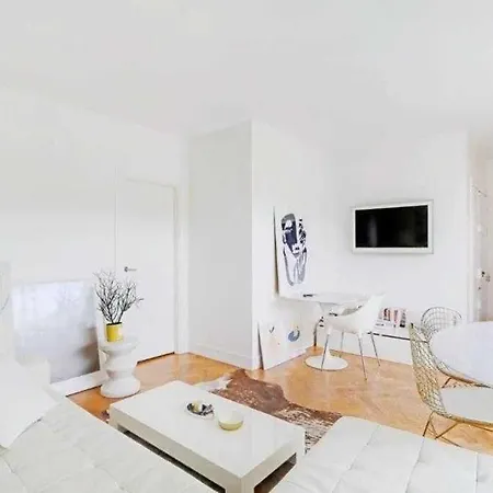 Elegant -1br-2p- Tour-eiffel *